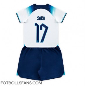 England Bukayo Saka #17 Replika Hemmatröja Barn VM 2022 Kortärmad (+ Korta byxor)